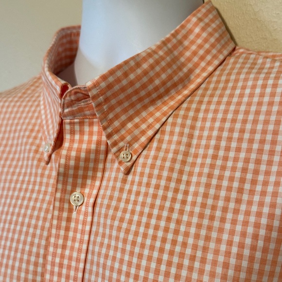 Lands' End Men's Peach Checkered Button Down Shirt - Picture 4 of 10